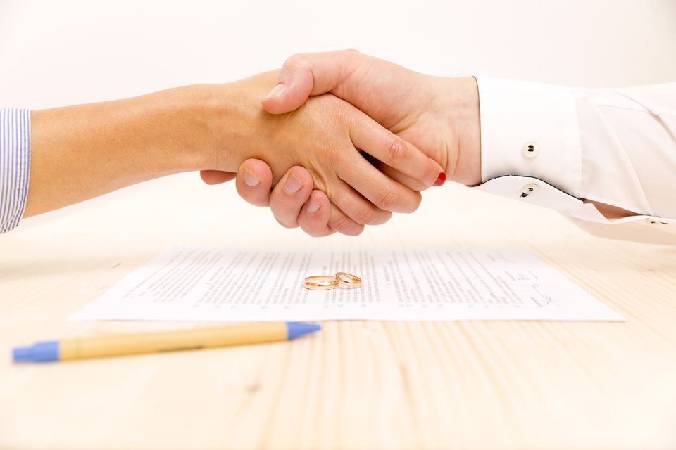 Should You Sign a Prenuptial Agreement? Pros and Cons